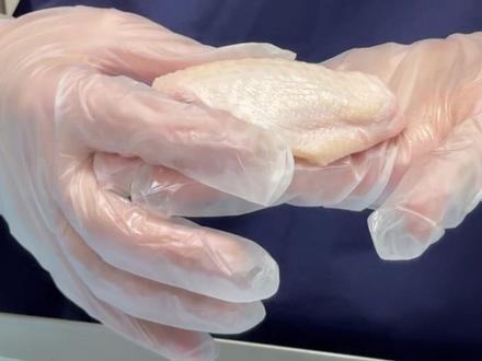 挑战用鸡翅模拟埋线双眼皮手术过程#双眼皮 #双眼皮手术 #眼整形 #医美 #埋线双眼皮