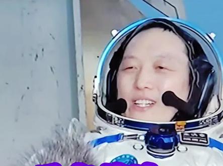 神舟21号宇航员#平安落地