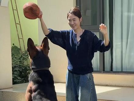 一转眼大麦长大了好多啊