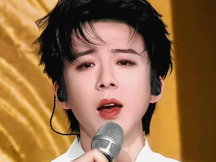 这两个绝配!#刘宇宁 #魏晨 #春晚 #唱歌