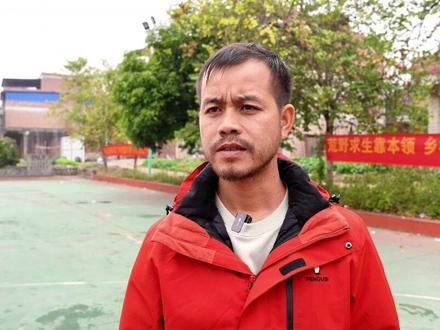 从荒野赛场到助农直播间,“荒野”冠军韦山直播带货,1小时卖481单来宾特色产品#荒野求生 #助农 #乡村振兴