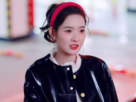 他俩也太好笑了哈哈,不是哪个霸总还要加钱的啊! #陈星旭王玉雯大大方方的才好嗑 #突然的喜欢