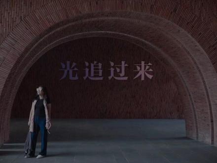 人与水元素的关系——深刻直觉回应世界。