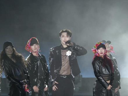 反复循环!谁还没有上这个大花轿!@张艺兴 #张艺兴 #大花轿