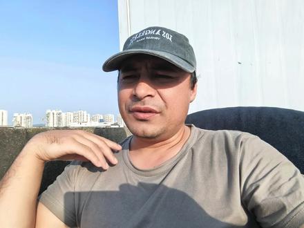 别对女性叫阿达西 一个大老爷们儿对一个女性称呼阿达西,不合适。