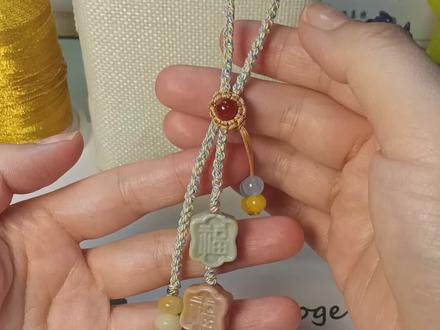 #热门 超实用的万用花朵扣头,想扣那就扣那#编绳教程 #手工 #零基础编绳教程 #车挂