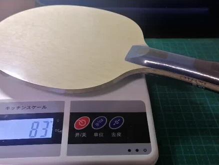 反手镶了个小绿豆,大家感觉怎么样?#乒乓球拍 #手工制作 #手工diy #乒乓球拍搭配 #乒乓球