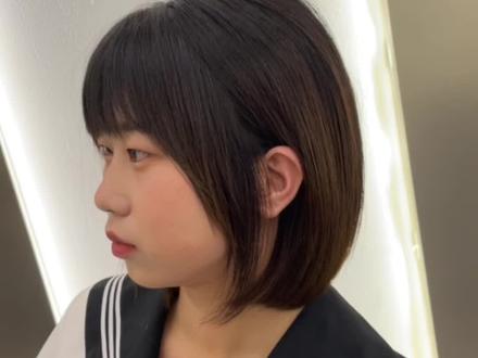 #宝藏发型师pk赛 #宝藏发型师pk赛 #减龄发型 #懂你的发型师 #让技术更有价值 @抖音小助手 头发多的又不喜欢打薄的看过来