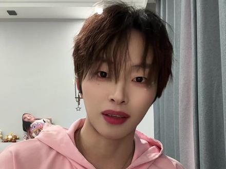 听说泄曲不止两首? #blackpink #jisoo #jennie #rosé #lisa