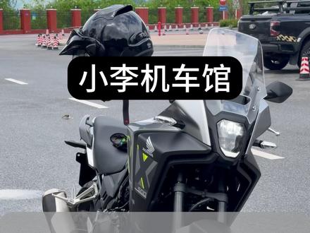 本田NX500改装第一步,先提车,然后全车黑化,期待不一样的黑武士风格~ #本田NX500 #本田NX500改装