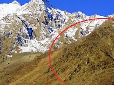 珠穆朗玛峰长草,为什么是一种危险的信号? #冰川 #珠穆朗玛峰长草了