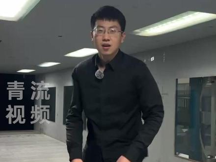 大风天即将登场!记者亲身感受各级大风 140斤成人被吹崩溃