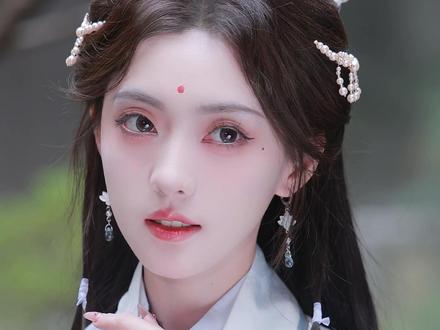 这样的脸蛋真是百看不厌啊 #山海观雾