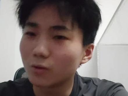 每天膳食纤维推荐摄入量25~30克。这款果蔬粉目前买两罐的话有活动。
(国人的饮食现状是高油、高盐、低蛋白、低膳食纤维,可以根据这个现状改善饮食)
#健身 #健身干货
#健身补剂 #力量训练
#增肌