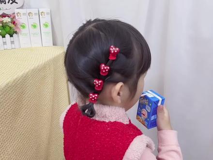 短发女宝别乱扎!这款元气发型,幼儿园老师都夸好看#儿童编发 #编发教程 #新年发型 #编发简单易学
