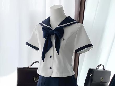 收腰显瘦的水手服被我挖到啦!! #校供水手服 #校供感jk #水手服推荐 @抖音小助手