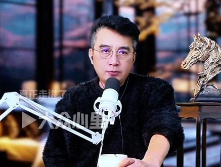 徐子尧四川卫视新年演唱会演唱《花妖》的背后含义 #徐子尧回家乡成都唱花妖 #徐子尧#明星#明星资讯