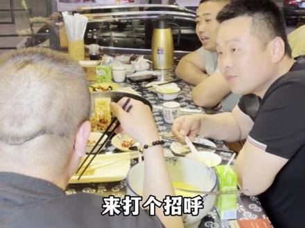 感谢胖总携摩托天团出席阳城老院子地锅鸡!@阳城翔龙摩托车(小胖) #阳城老院子地锅鸡 #晋城露娜 #阳城美食