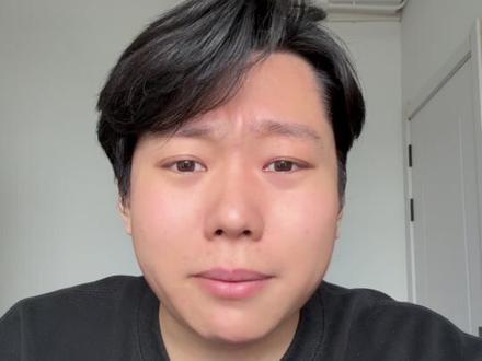 4599元的Mac,摄影的新朋友?
MacBook Neo刚发布,看完配置单,我把它从购物车里删了。
5个让摄影头疼的硬指标:
• 8G内存焊死,RAW批量导入就是噩梦
• sRGB屏,没有P3广色域,调色靠猜
• 256G起步,外拍一天素材塞满
• 60Hz刷新率,拉曲线不跟手
• A18 Pro芯片,GPU还比手机少一核
#MacBookNeo#苹果新品#影像后期#苹果电脑