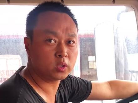 想听听新JH6怎么样,来听扣河北老司机怎么说。先听听JH6的 舒适性啥样#抖音汽车 #卡车 @抖音汽车