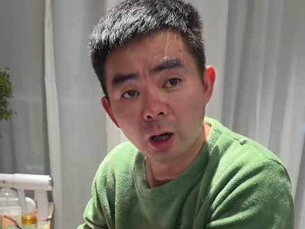 @曲靖老陈富众商贸 @老陈名车汇 用我们宣威话说———憨斑鸠 不懂春夏秋冬😎#记录真实的生活 #创作者中心 #创作灵感