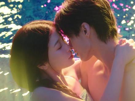 暗巷微光里,我们互为救赎 #看双轨被甜的睡不着 #双轨