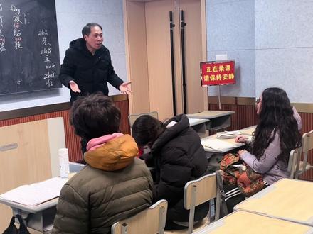 三名国际交换生入驻铜陵三中进行为期十个月学习和生活