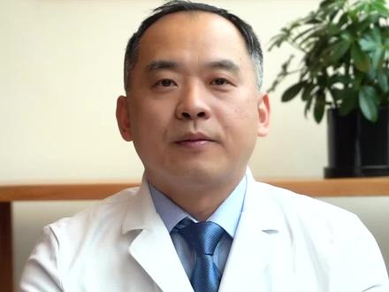 帕金森病到底能不能彻底治愈?这是很多患者都比较关心的问题,今天和大家讲一讲。#四川 #帕金森 #健康科普
