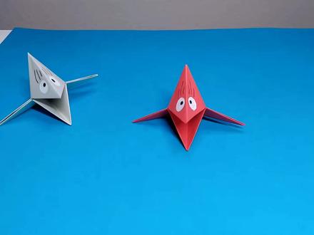 今天我们制作一只会说话的折纸乌鸦! #折纸教程 #折纸玩具 #幼儿折纸 #创意折纸 #儿童手工 #手工折纸