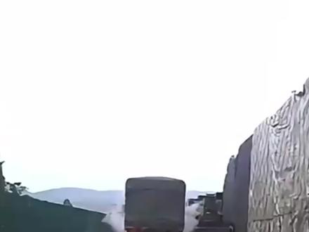 一家三口当场死亡,亲属索赔200万,保险公司:一分没有