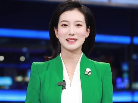 一起在山水城林的独特赛道,发现极美南京吧。#2023南京马拉松 #跟着南马看南京 #大V说 #主持人日常 #南京美景