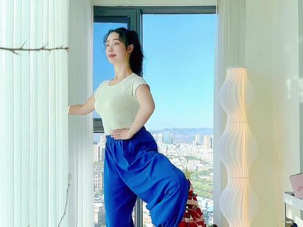 居家练软开|如何控腿到180度的软开度秘籍#开肩美背 #体态纠正 #软开 #软开度训练 #软开度练习