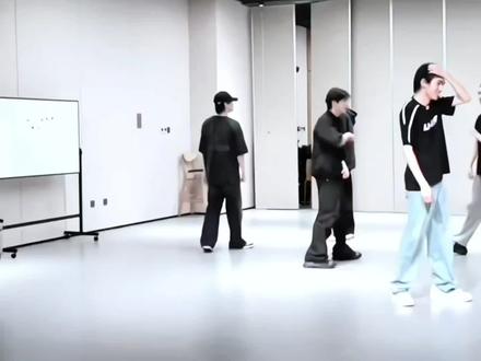 #文严文 #刘耀文 #严浩翔
那段对话像哄小孩一样