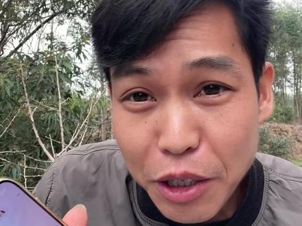 豆包又给大家出题了,什么东西有五个头,但人不觉得它怪。哈哈#ai #豆包 #豆包聊天 #真实生活分享计划