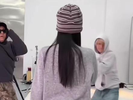 喜欢这款小鞠!!#procreate绘画 #绘画过程 #鞠婧祎转身美我一脸#鞠婧祎#头像