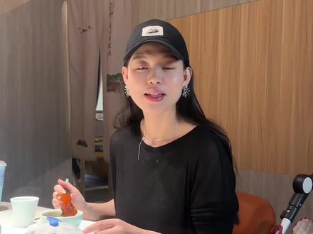 滤镜自带,自带偏爱,绝不改正,求客观评价,请问我这亲妈滤镜到底有多厚~ #人类幼崽 #新手妈妈 #育儿日常 #我的臭宝 #产后妈妈