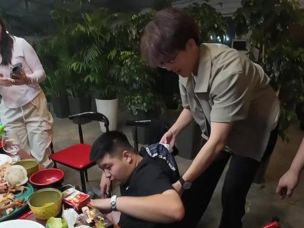 挑战麦克雷啤酒… #麦克雷啤酒#麦克雷烈性啤酒