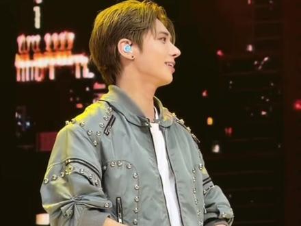 TXT知道 唱中文歌 中馍会开心🥹上天入地也找不到这么好的男团 #崔然竣 #崔秀彬 #崔杋圭 #姜太显 #休宁凯