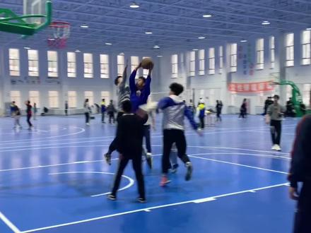 到底有多热爱🏀。来年继续#篮球男孩