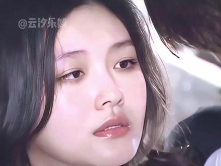 明明大S纪念仪式在台北,为何她的一双儿女却现身广州?原来背后全是爱护之心#大S #具俊晔 #小玥儿 #影娱热点团 #内容启发搜索