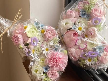 视频有点长 希望大家能看完
#手工 #鲜花 #花束制作 #蝴蝶花 #创意花束