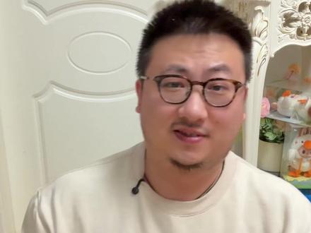 肯德基蟹堡王自动发牌机开箱评测! #肯德基 #蟹堡王自动发牌机 #春节好物评测
#抖音年味争霸赛 #万物皆可种草搜 @DOU+小助手