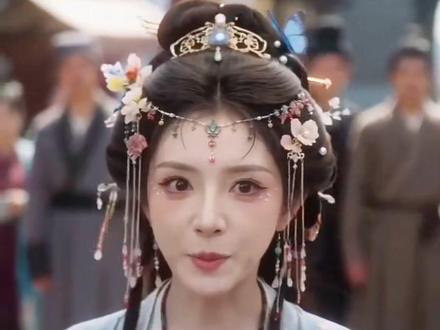 满月的命定之人找到了
#古装虐恋 #ai承制 #ai剧 #古偶剧