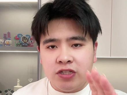 评论区发张照片看看你适不适合微分碎盖!#微分碎盖 #男生发型 #男生发型推荐 #创作者扶持计划 #男生必看