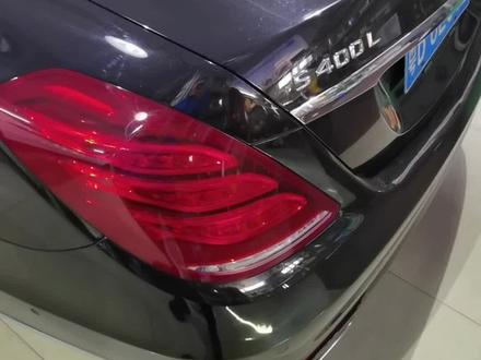 奔驰S400L后排安全带收紧器损坏#变声 #专业汽车维修保养