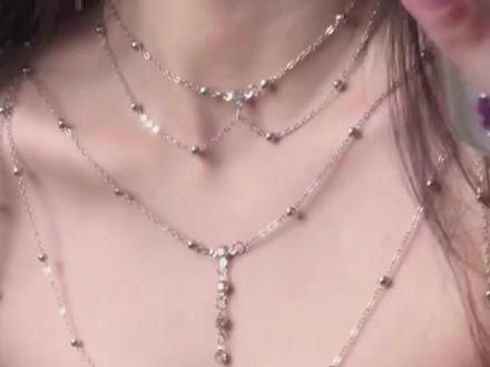 纯欲风合金胸链锁骨链身体链条配饰女轻奢小众 #纯欲风项链 #轻奢锁骨链 #小众身体配饰 #镂空胸链 #合金链条