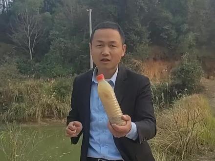 冬天手脚干裂,蛇油可以很好的改善,纯蛇油,你能接受吗?#冬天手脚干裂 #农业 #新农村计划2022