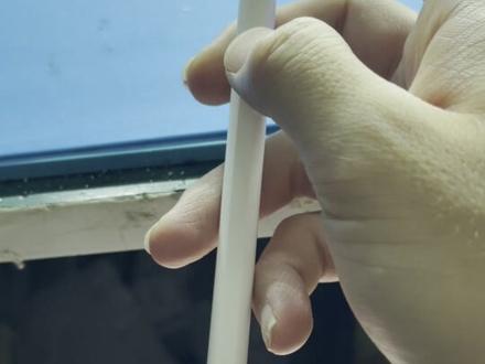 今天收到同城维修 今天收到一支同城寄过来的ApplepencilsPRO,问题是笔芯歪了,轻捏切换功能正常,就是不能触控了,像这种问题都是可以维修的,你们的Applepencils出现什么问题了可以评论区告诉我,我来帮你们解答。#applepencilpro维修 #applepencilpro不触控维修 #applepencilpro不充电维修 #Applepencils二代换笔芯 #applepencil不充电