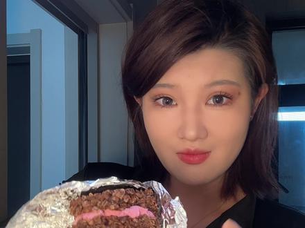 VlOG🍩不知道啊🤷我看榆次没卖的 于是我寻思我来卖呗 没想到这么多大馋丫头们等我呢😋#脆墩墩 #摆摊 #榆次 #唯美食不能辜负 #来过来尝尝这个
