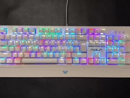 不会吧!不会吧!不会还有人买了机械键盘还不会切换灯效吧!上干货!#键盘 #机械键盘 #游戏外设